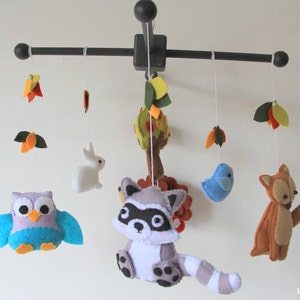 Forest baby mobile / Woodland mobile / Animal baby mobile / Hanging mobile / Cot mobile / felt baby mobile
