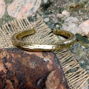 Waved Star Cuff Bracelet.  7 mm Wide.