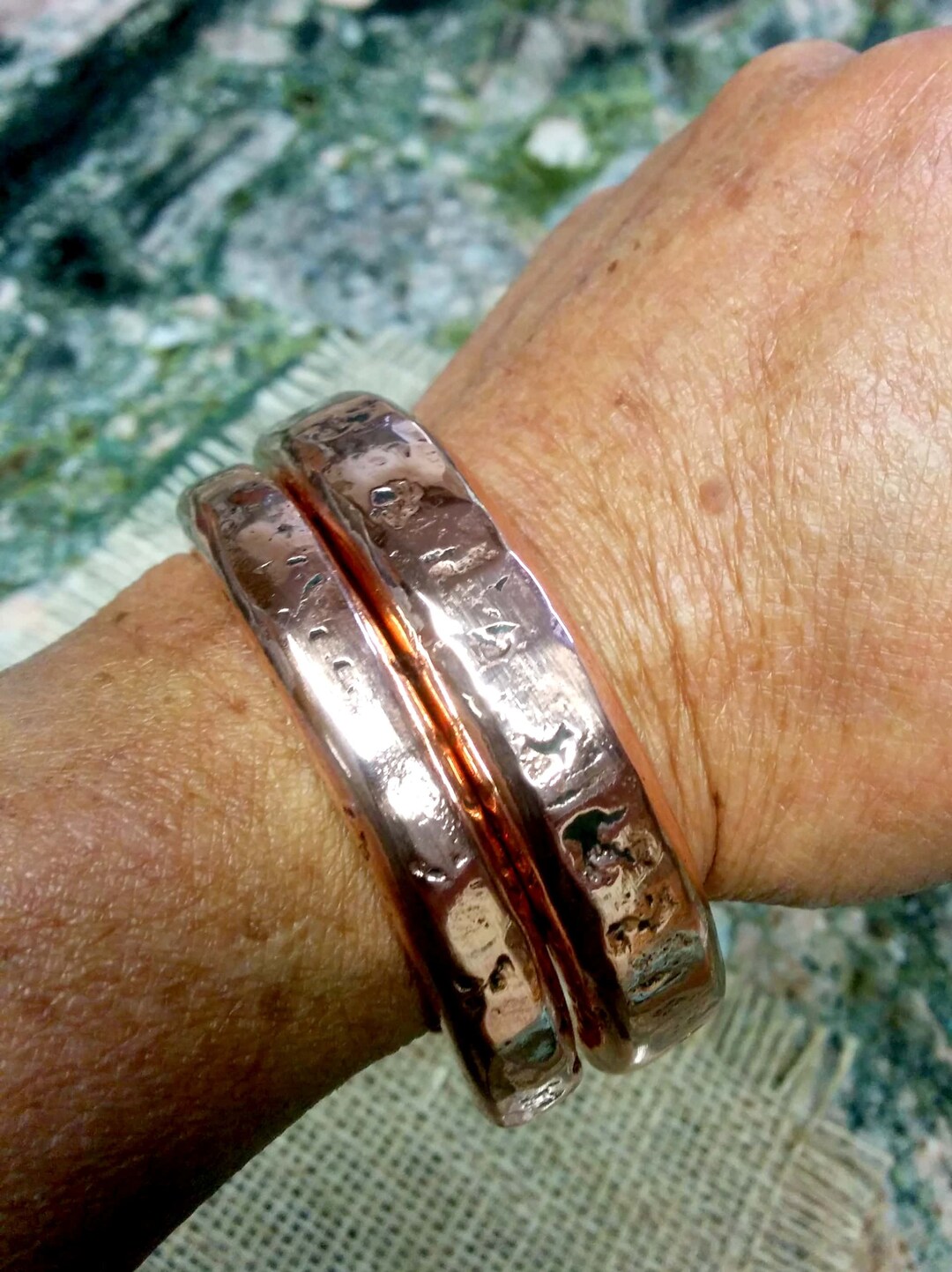 メキシカンジュエリー Hammered Cuff Bracelet Hammered Mexican Sterling Silver Gemstone Cuff Bracelet