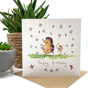 Carte chrétienne d'anniversaire de hérisson et de souris