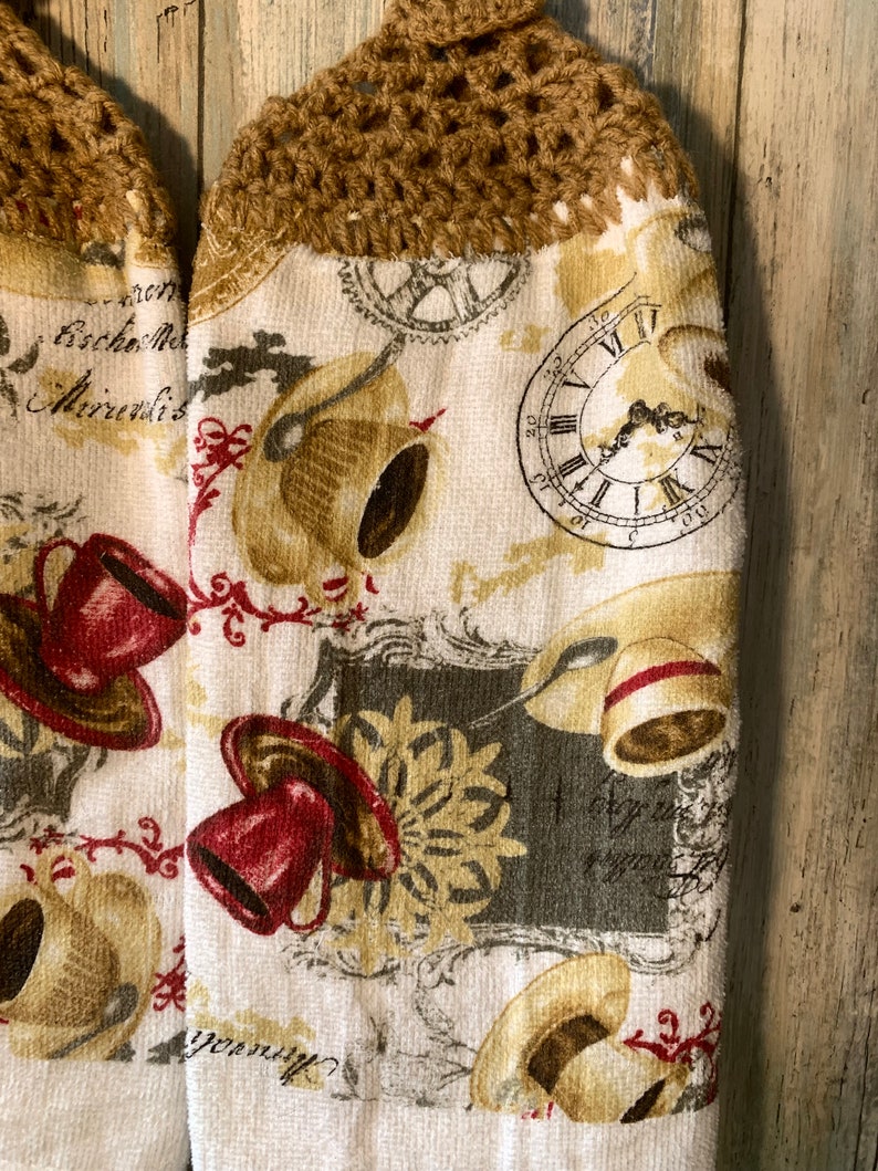 Steampunk Look, Coffee Tea Cups, Clocks Fun New Look for Your Kitchen