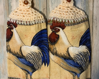 Regal Barnyard Rooster - Farmhouse decor - country living - birds of a feather