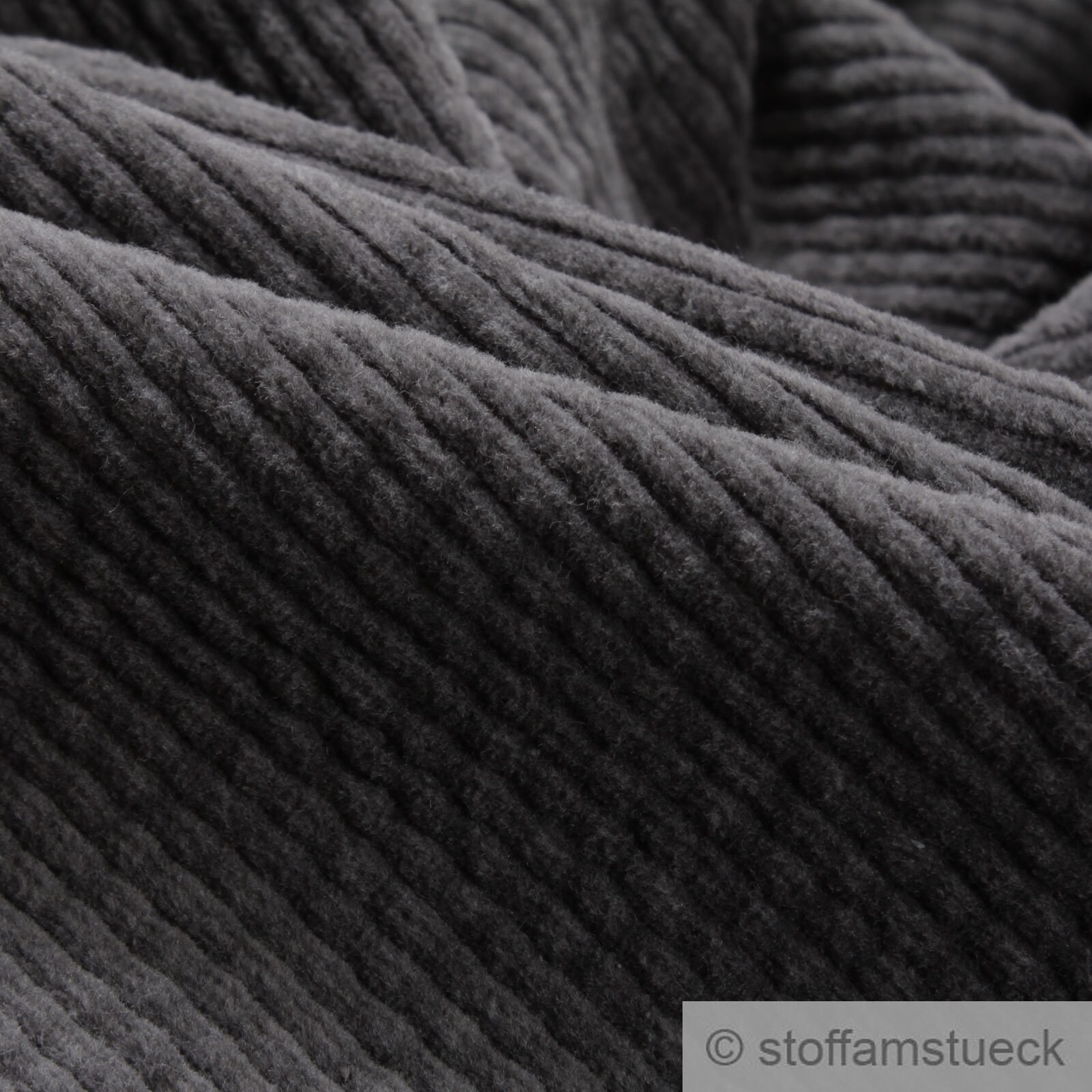 Fabric Pure Cotton Elastane Manchester Corduroy Olive Cable