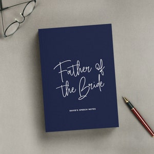 Père de la mariée - Carnet de notes cartonné (A5) | Journal personnalisé de luxe avec nom | Couverture bleue, grise, verte | Cadeau pour lui