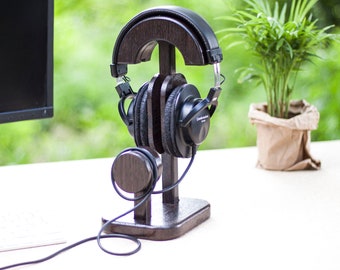 earphone stand - headphones holder - headphone stand wood - headphone organizer - cool headphone stand - headphone accessory -concrete stand