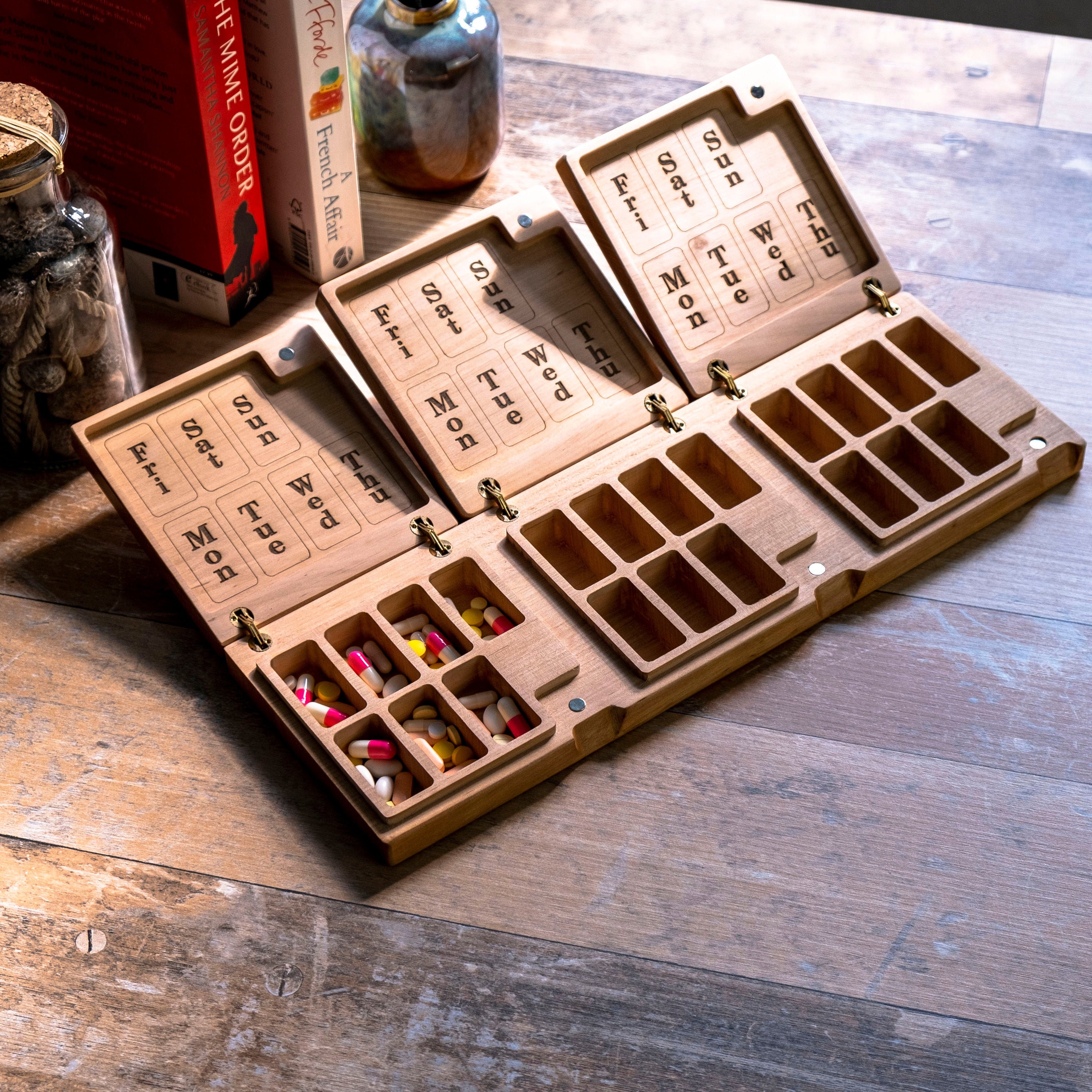 Pill Box Wood case Weekly Pill Box Wooden Day Weekly pill case Pill Case Sun And Moon, Day And Night Weekly medicine Pill Box Organizer
