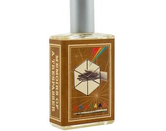 Memoirs of a Trespasser: A true adventure scent. Spicy, Madagascar Vanilla, Guaiacwood, Bergamot, 50ml