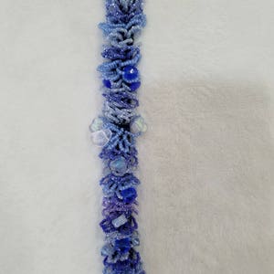 Shaggy Loops Sead Beaded Bracelet