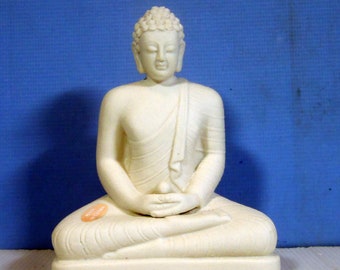 Statua vintage del Buddha in porcellana bianca Blanc De Chine Dehua degli anni '50, inutilizzata