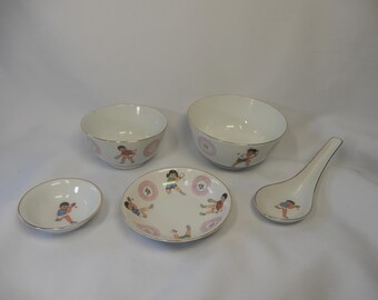 Vintage Chinees porseleinen eetservies uit de Republiekperiode (1912-1949) met pingpongdesign, Liling China, ongebruikt.