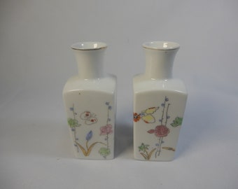Vintage Chinese porcelain small vases pair circa mid 20th Century discontinued Rare Find