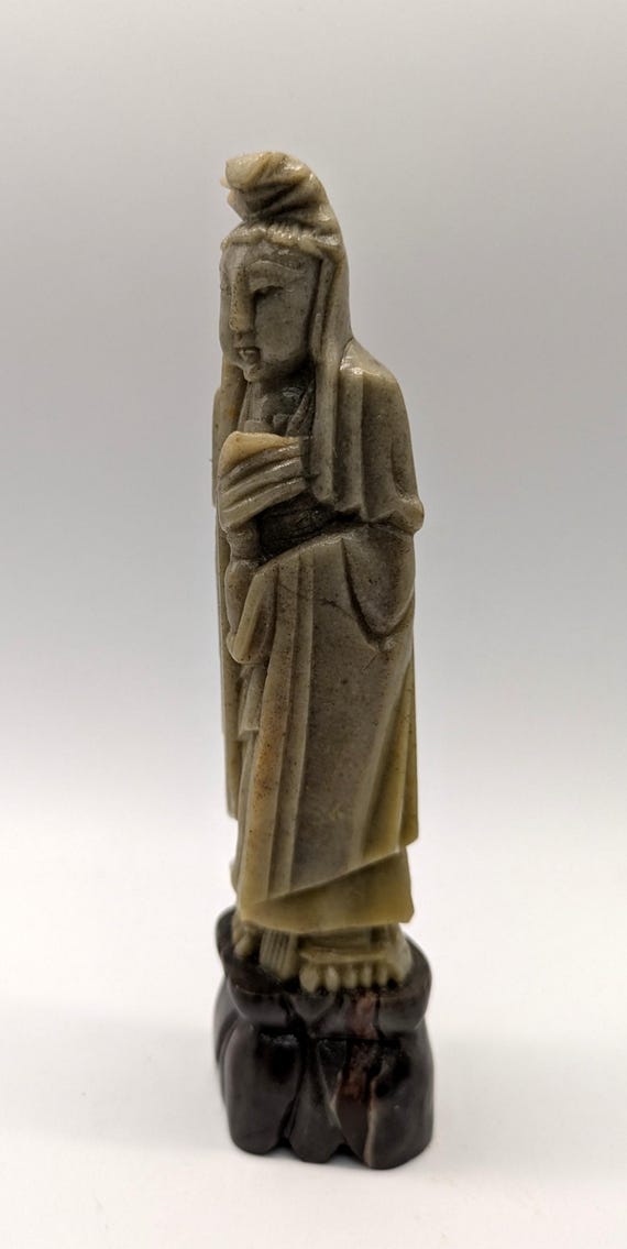 soap stone sculpture | ヴィンテージ オブジェ Chinese Antique Soapstone Hand Carving Guan Yin Statue Circa Late