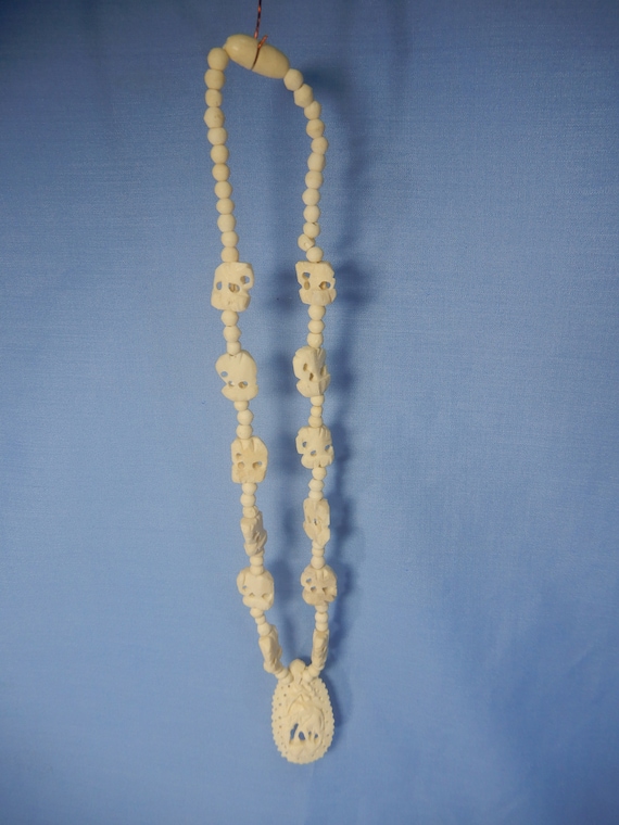 Fish bone necklace elephant pendant hand carved fine details unused from old stock