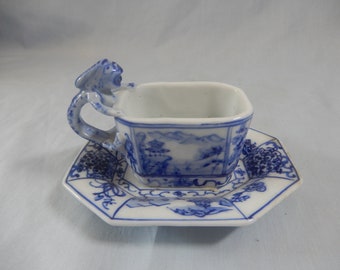 Antique rare Chinese blue white export porcelain teacup saucer dragon handle early 20 Century retired