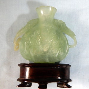 Antique Chinese Xui Jade vase with carving wood stand circa 1950s used image 3