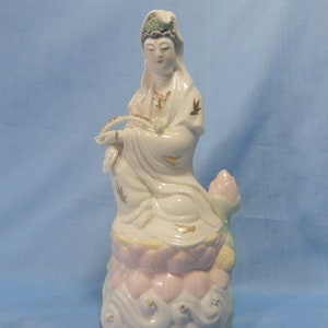 Antigua estatua china Dehua Blanc de Chine, diosa de la misericordia Kwan Yin, principios del siglo XX, sin usar