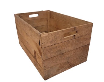 Vintage wooden delivery case for fortinos market square