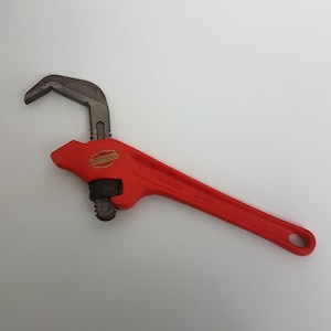 Ridgid 31305 E-110 Offset Hex Pipe Wrench – 9.5" New Old Stock