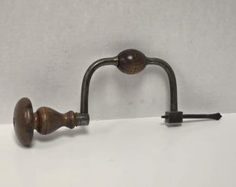 Antique J.g.b. & S. Bit Brace With Original Bit – Walnut Handle – 14 Inch Hand Drill