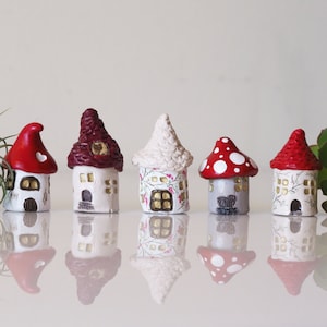 Tiny house set of 5 -Collectible thimbles -Clay mini houses -Small fairy garden house -Clay house - Miniature garden house -Miniature house