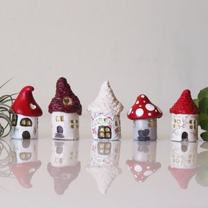 Tiny house set of 5 -Collectible thimbles -Clay mini houses -Small fairy garden house -Clay house - Miniature garden house -Miniature house