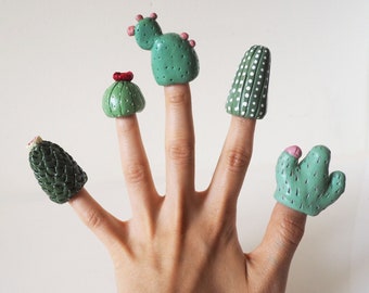 Miniature cactus set of 5 - Collectible thimbles - Cactus garden decor - Cactus favors -Clay mini cactus -Small cactus  - Fairy garden decor