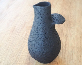 Ceramic pitcher | Handmade pitcher | Ceramic carafe | Modern water pitcher | Textured vase | Ceramic vase | Textured ceramics | Pottery vase