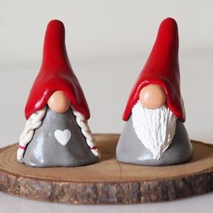 Gnome figurines - Two Christmas gnomes - Christmas decorations - Nordic Christmas - Scandinavian decor - Tomte - Clay gnomes - Scandi decor