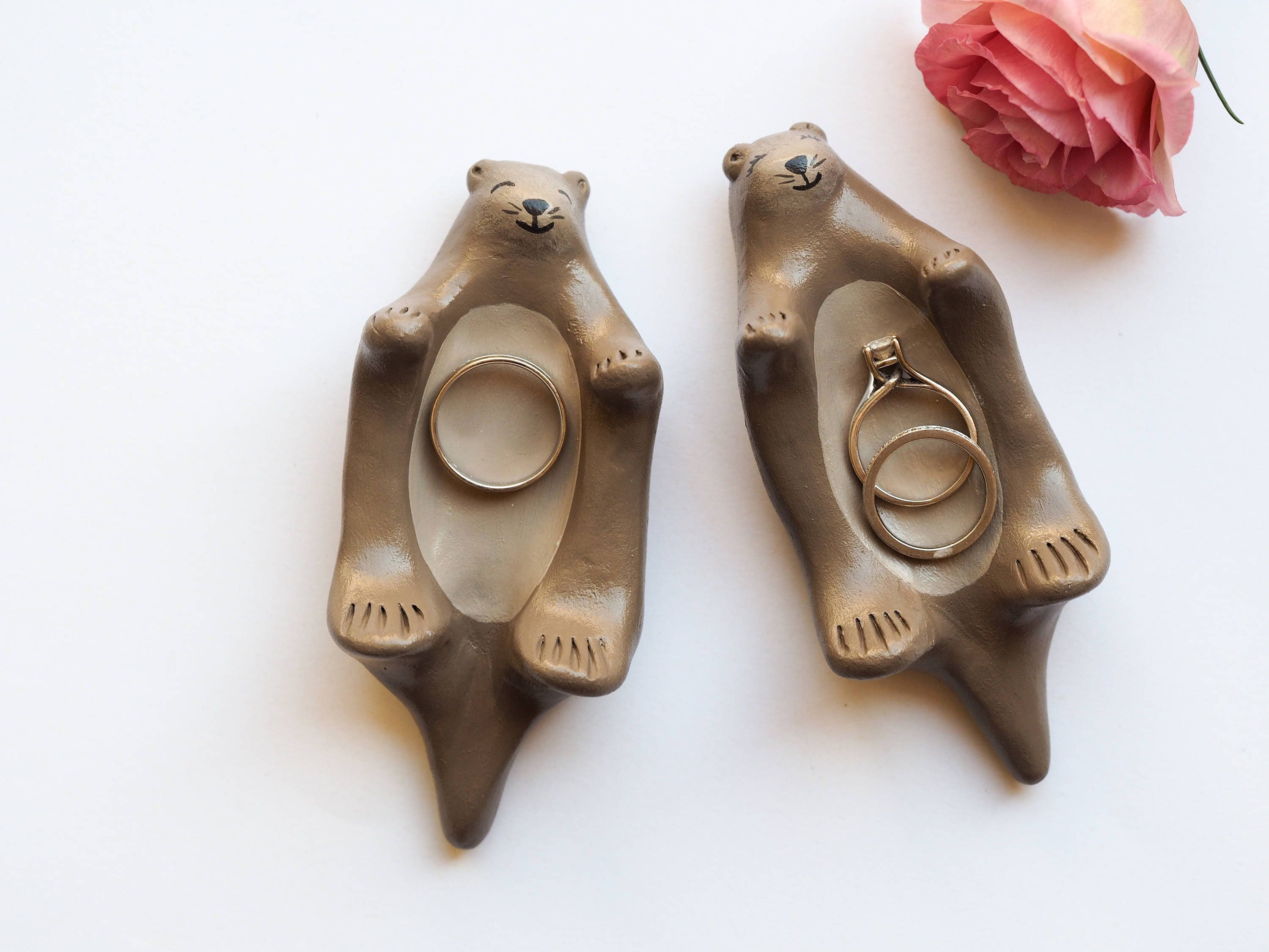 Otter Valentines Gift Otter Gift Otter Ring Holder Set His and Hers Ring Dish Otter Ring Dish Mr and Mrs Ring Tray Wedding Gift Etsy Sweden