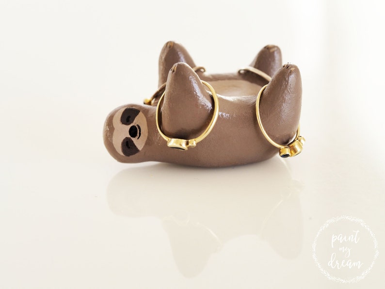 Sloth ring holder Clay sloth ornament Sloth figurine Sloth jewelry organizer Sloth art Sloth gifts Gift for her Valentines gift image 5