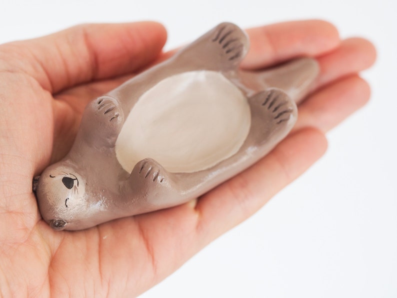 Otter ring holder Significant otter Otter gift Otter jewelry dish Otter birthday gift Otter figurine Otter ornament Gifts for her image 5