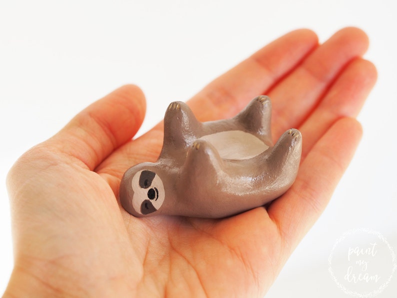 Sloth ring holder Clay sloth ornament Sloth figurine Sloth jewelry organizer Sloth art Sloth gifts Gift for her Valentines gift image 2