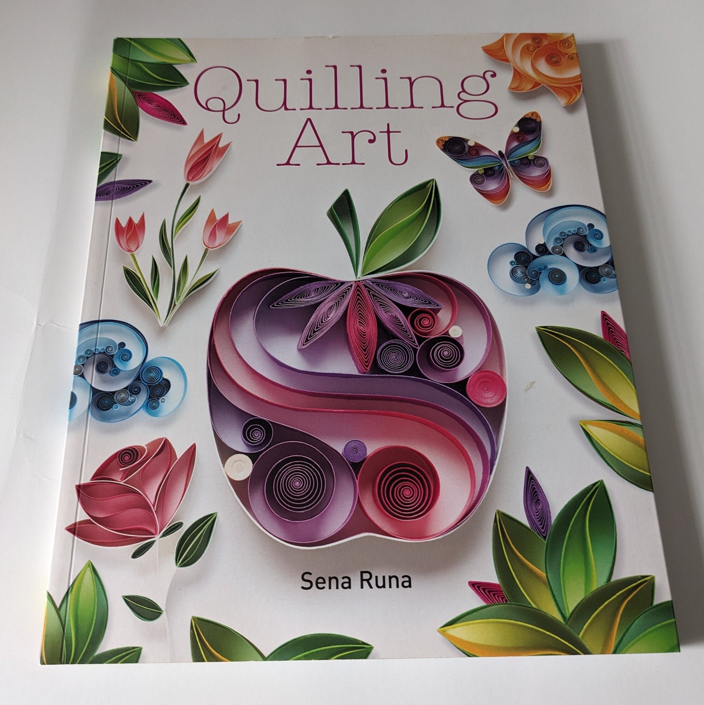 Vintage Paper Quilling Books by Malinda Johnston Quilled Wreath Ornament