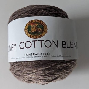 Lion Brand Comfy Cotton Blend Mochaccino Cotton and Polyester Blend Medium  Brown Cotton Yarn 3 Yarn Weight -  Canada