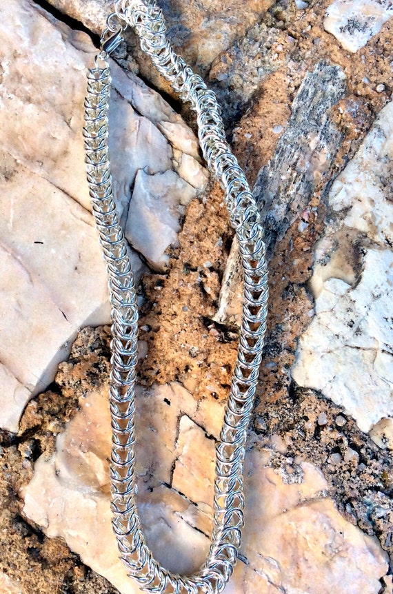 Chainmaille necklace, short necklace, Handmade, silver plated chain necklace, jewelry
