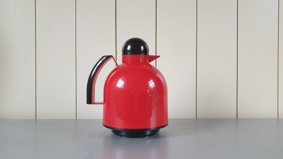 Vintage 1980s GUZZINI Papillon Thermos Jug Carafe in Red and Black. Made in  Italy. Designed by Furio Minuti. Italian Eighties Memphis Design -   Finland