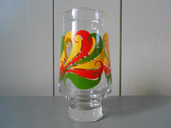 Buy Set of Four Vintage Drinking Glasses. Retro Groovy Funky Online in  India 