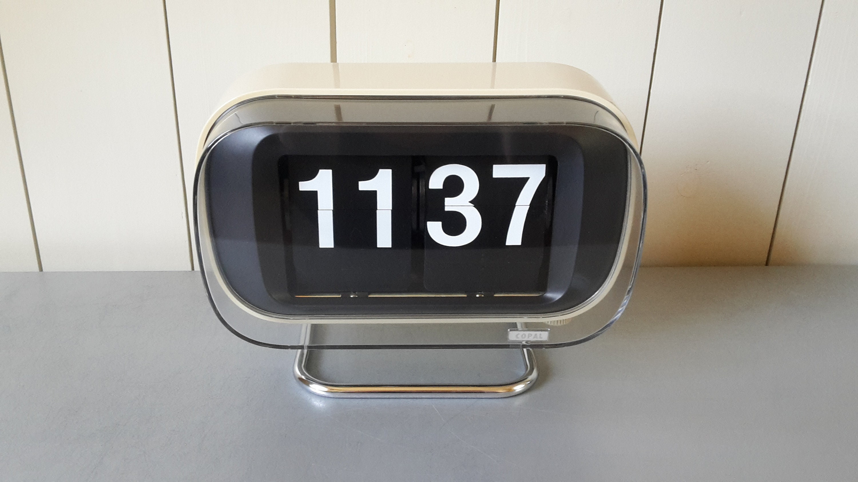 Large Vintage 1970s COPAL 801 Flip Clock. Working Condition. Made