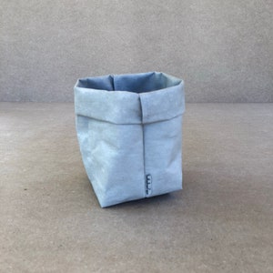 Washable Kraft Paper Storage Bag / MEDIUM Grey / Plant Kitchen Makeup storage image 6