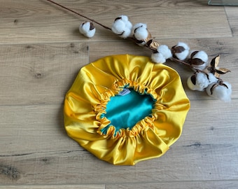 Reversible silk nightcap