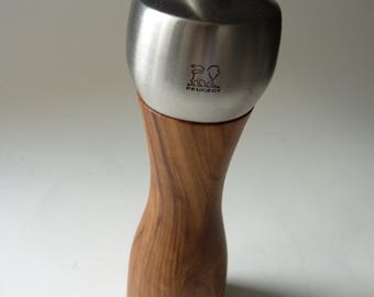 Peugeot 8-Inch Classic Fidji Salt Mill Olive Wood