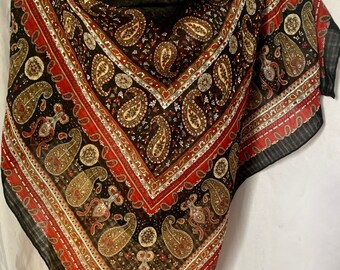 Maisonaix  vintage paisley wool scarf 38x38”
