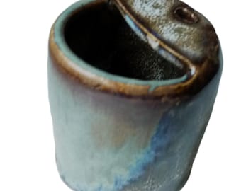 Rob's hand made glazed pottery signed seeping mug cup