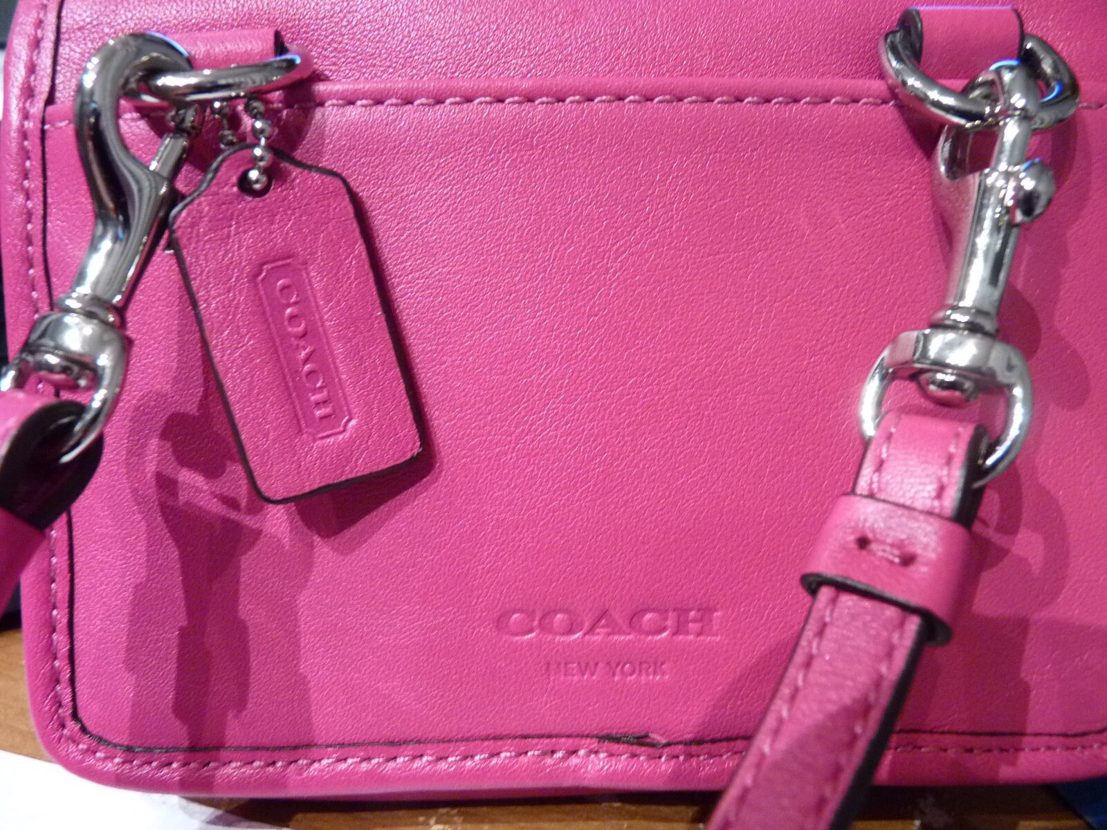 coach hot pink crossbody bag