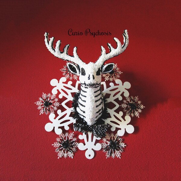 Chrismtas Noir Nightmare Before Christmas Tree Topper Wreath Ornament Addams Creepy Reindeer Krampus Wednesday Decor Painted Pagan Stag