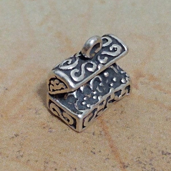 Sterling Silver Treasure Chest Charm for Charm Bracelet