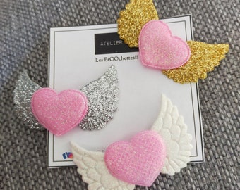 Brooch Wings Heart Glitter