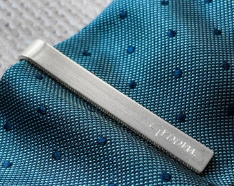 Wedding Gift Tie Clip 5cm Silver Coloured Aluminium Personalised Hand Stamped Narrow Fit Custom Best Man Groomsmen Favour Your Groom