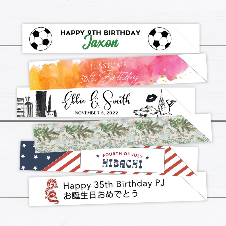 Puede incluir: Un conjunto de diez etiquetas de regalo imprimibles coloridas con varios dise&ntilde;os y textos. Las etiquetas presentan un bal&oacute;n de f&uacute;tbol, una acuarela, un paisaje urbano, un patr&oacute;n floral, una bandera estadounidense y un drag&oacute;n. El texto en las etiquetas incluye "Happy 9th Birthday Jaxon", "Jessica's 30th Birthday", "Ebbie & Smith November 5, 2022", "Fourth of July Hibachi", y "Happy 35th Birthday PJ お誕生日おめでとう".