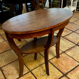 Vintage Oval Wood Side Table: 2-Tier Entryway Accent Table